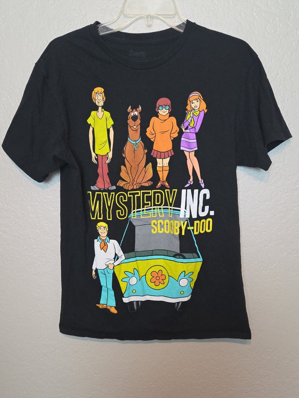 Vintage Scooby-Doo Mystery Inc. Graphic Tee - Black